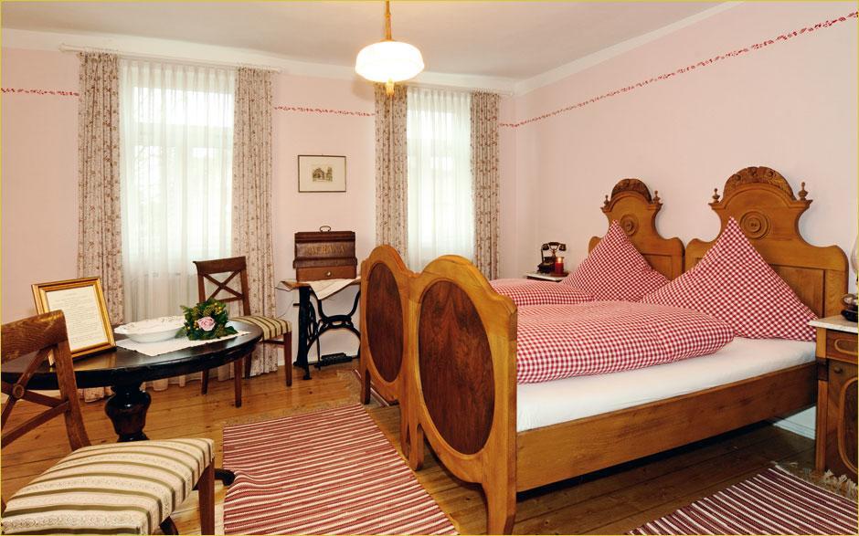 Brauereigasthof Dachsenfranz Zuzenhausen Luaran gambar